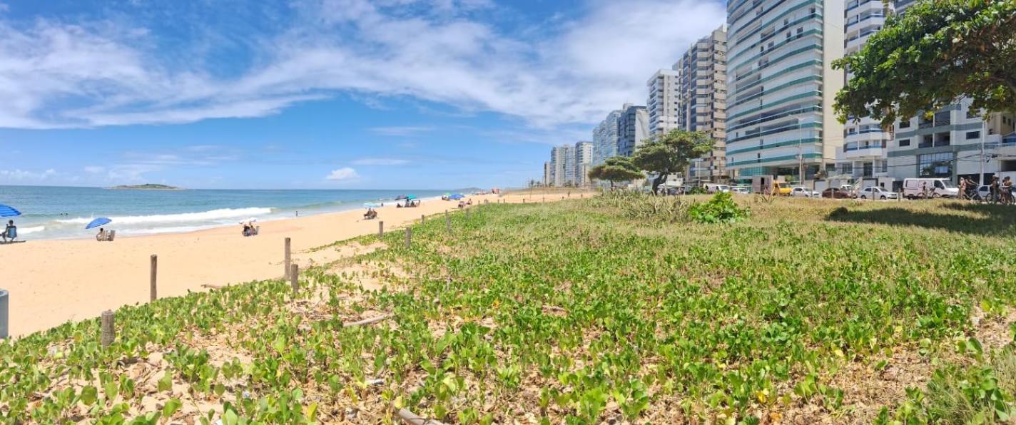 apto na orla de Itaparica, com wifi, área privada e excelente para crianças, terceira idade e pets. Vila Velha (Espirito Santo) Exterior foto