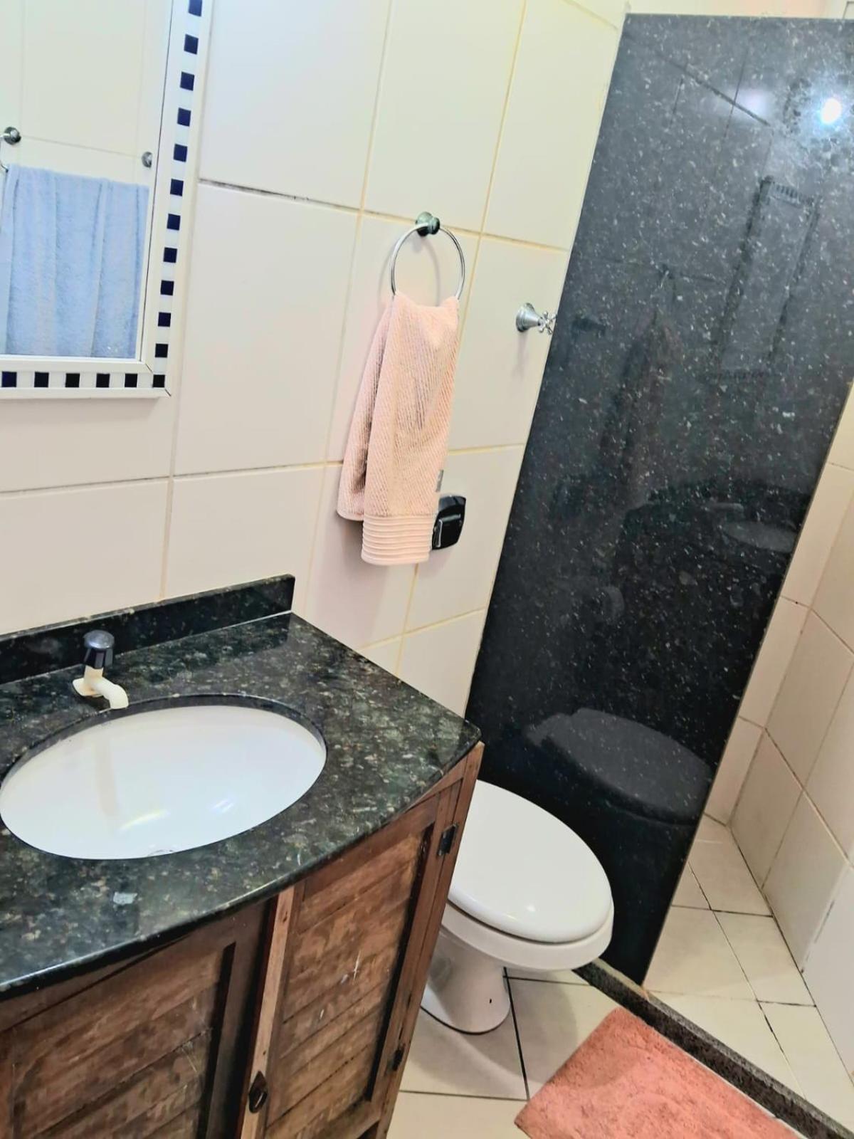 apto na orla de Itaparica, com wifi, área privada e excelente para crianças, terceira idade e pets. Vila Velha (Espirito Santo) Exterior foto